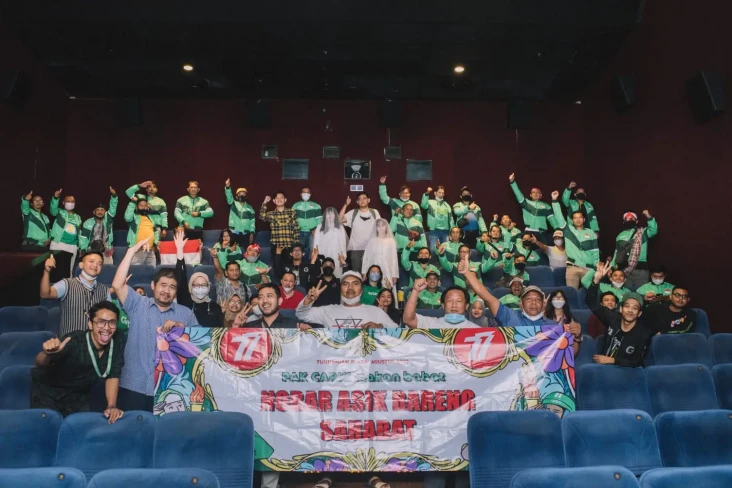 Rayakan HUT Ke-77 RI,...