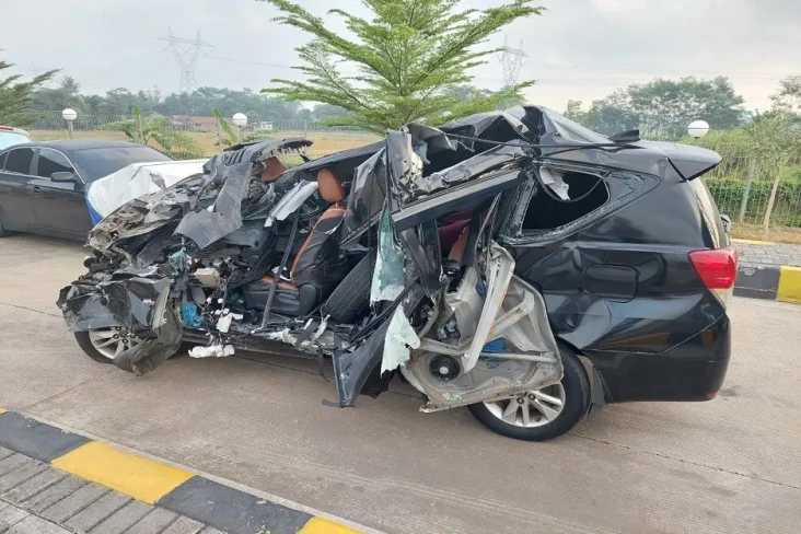 Sopir Ngantuk Jadi Pemicu...