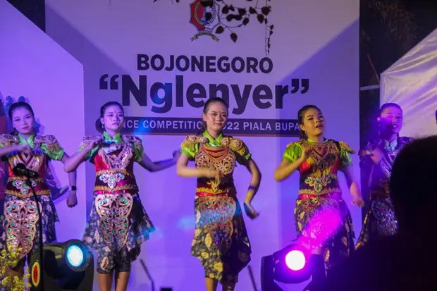Tumbuh Kembangkan Kreativitas...