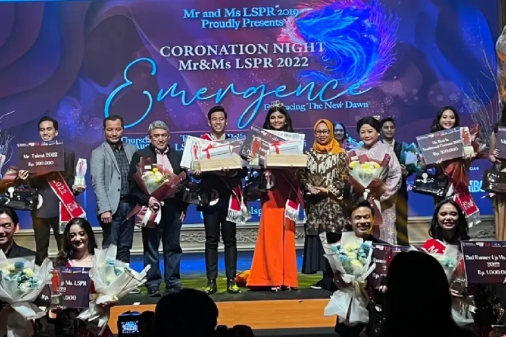 14 Mahasiswa Terpilih...