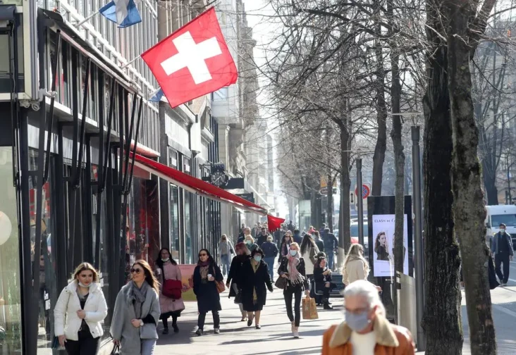 Swiss Terancam Pemberontakan...