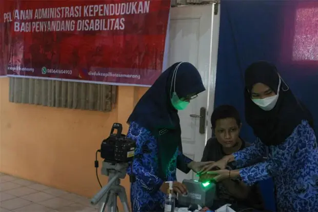 Disdukcapil Sasar SLB,...
