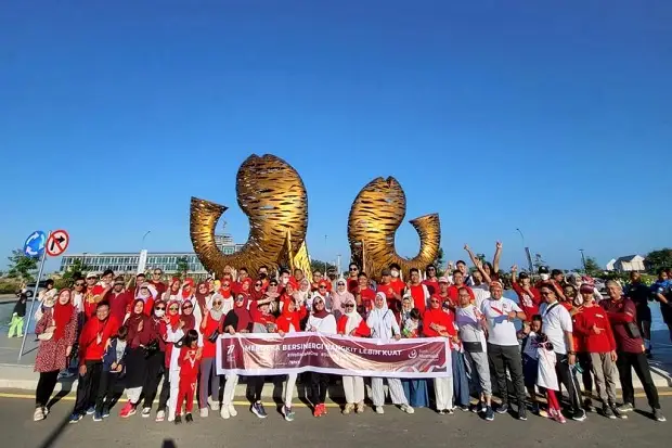 Peringati HUT Kemerdekaan...