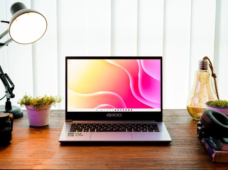 Axioo CyberBook Laptop...