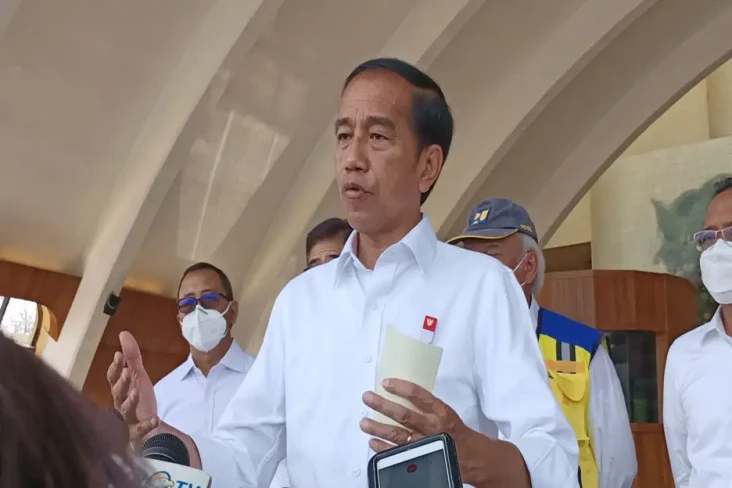 Kasus Pertama Cacar...