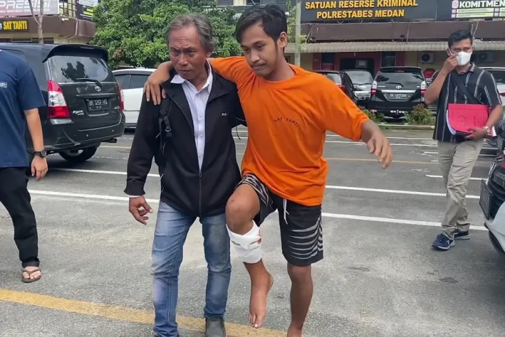 Sadis saat Rampok dan...