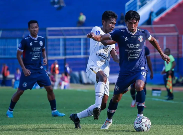 Hasil Arema FC vs RANS...