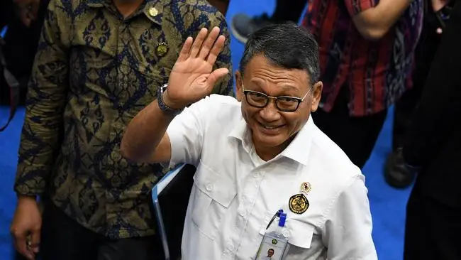 Kuota Jebol, Menteri...