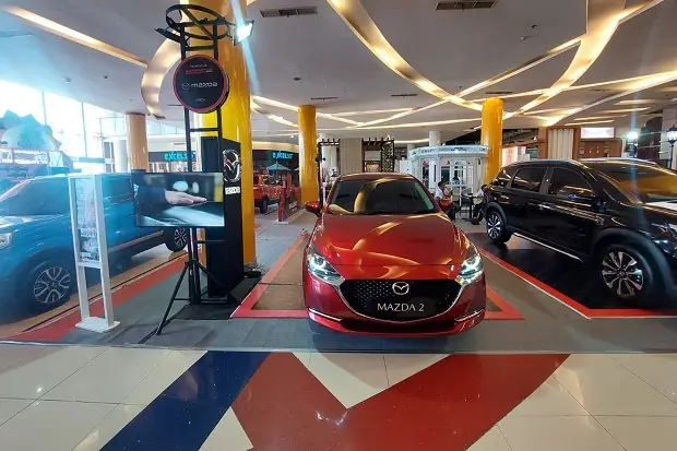 New Mazda 2 Sedan Hadir...