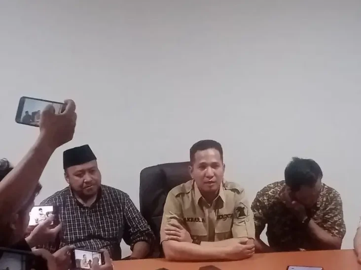 Oknum Anggota DPRD Palembang...