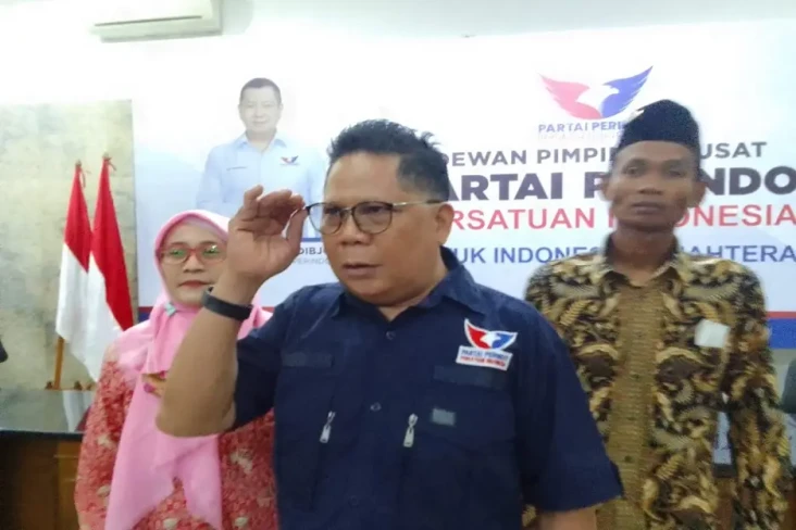 Harga Telur Naik, Partai...