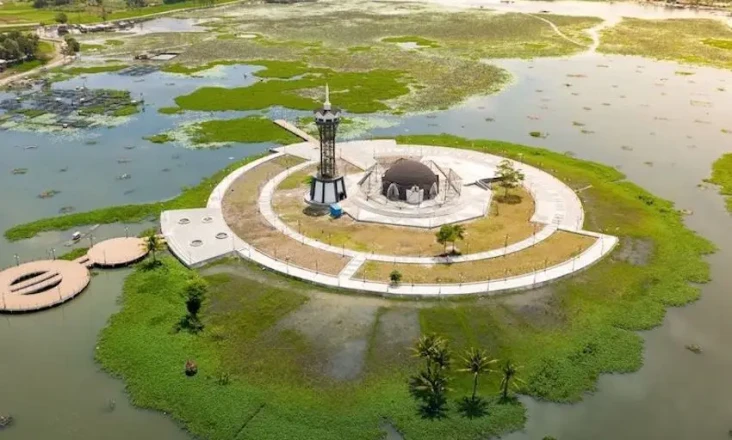4 Rekomendasi Wisata...