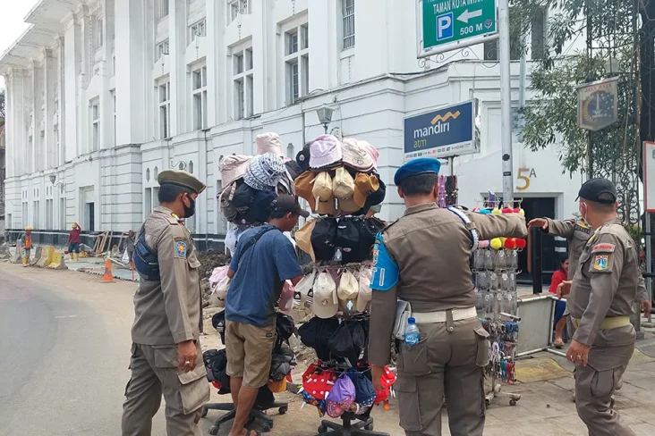Progres Revitalisasi...