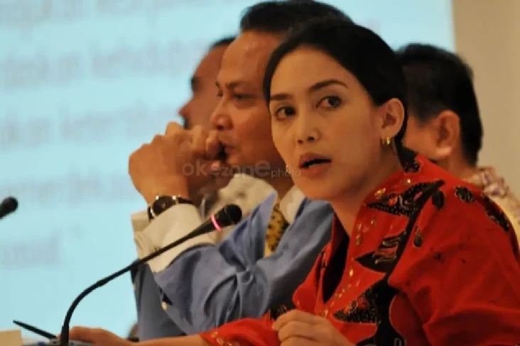 Rieke Diah Pitaloka...