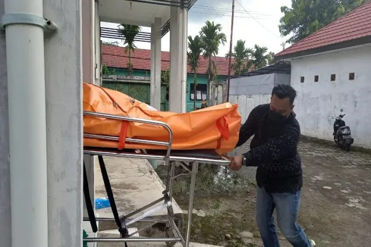 Pengusaha Salon Ditemukan...