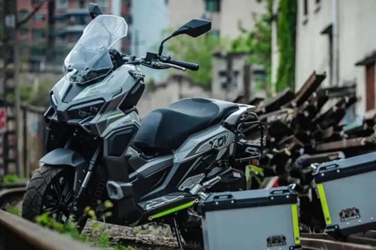 Bungkam Yamaha XMax...