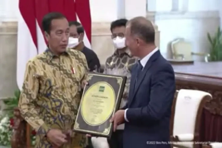 Penghargaan IRRI Bukti...