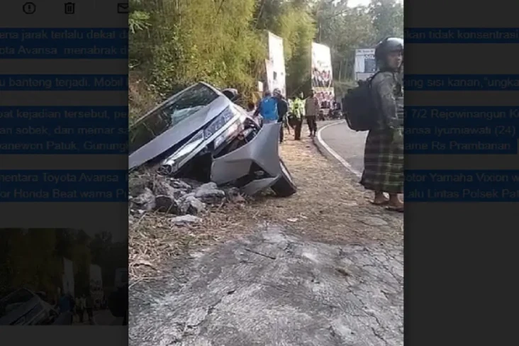 Nekat Nyalip di Tanjakan...