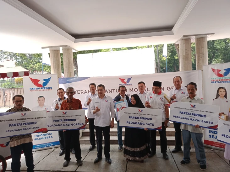 Terima Bantuan Gerobak...