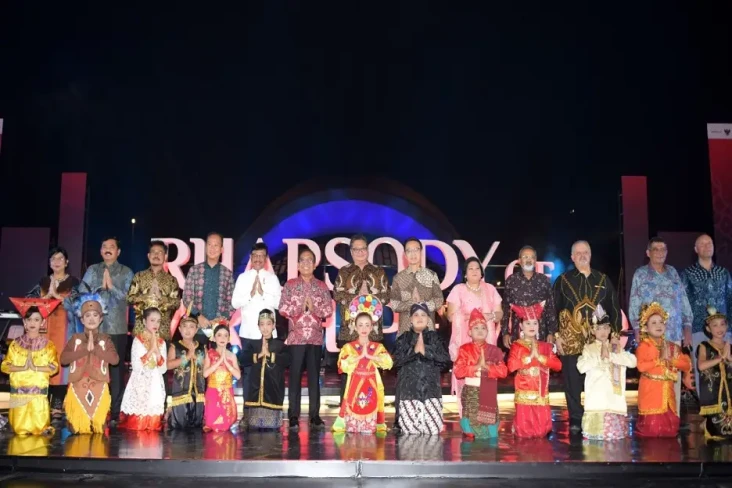 Rhapsody of the Archipelago,...