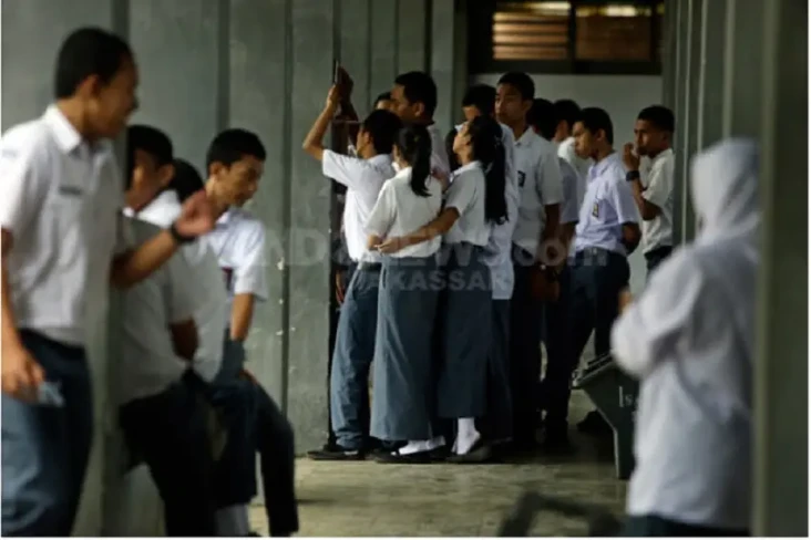 10 Sekolah Terbaik di...