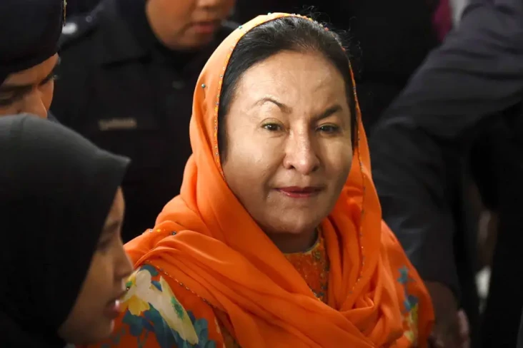 Duh, Vonis untuk Istri...