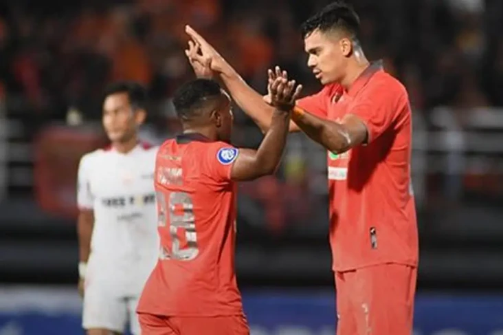 Hasil Liga 1 2022/2023,...