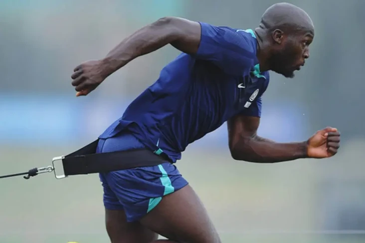 Romelu Lukaku Terancam...