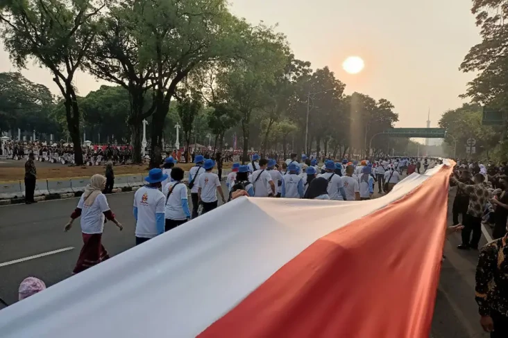 Puluhan Ribu Masyarakat...