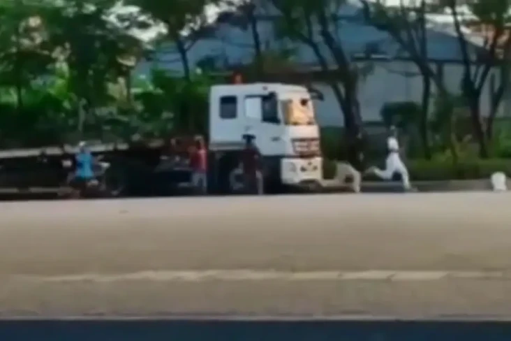 Tawuran Pelajar Kerap...