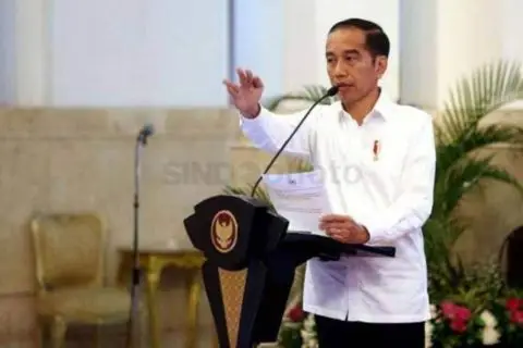 Jokowi Berhasil Angkat...