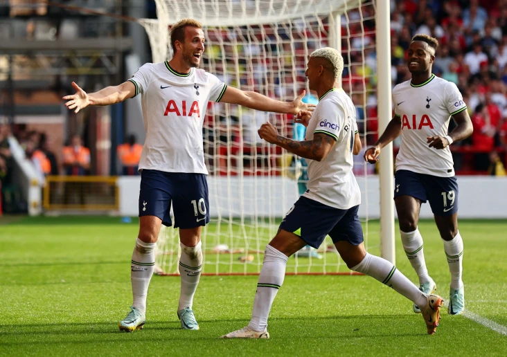 Hasil Liga Inggris Nottingham...