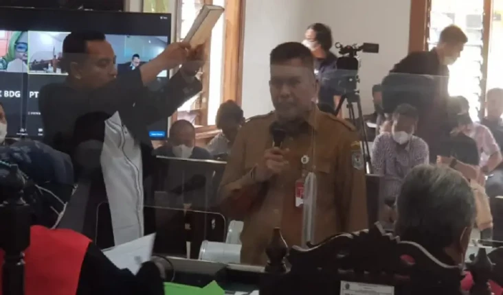Saksi Ahli Sebut Pertemuan...