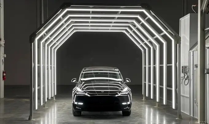 Elon Musk Janjikan Mobil...
