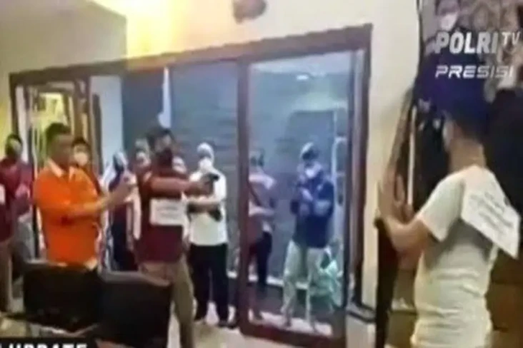Detik-detik Ferdy Sambo...