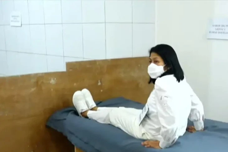 Putri Candrawathi Dicekal...