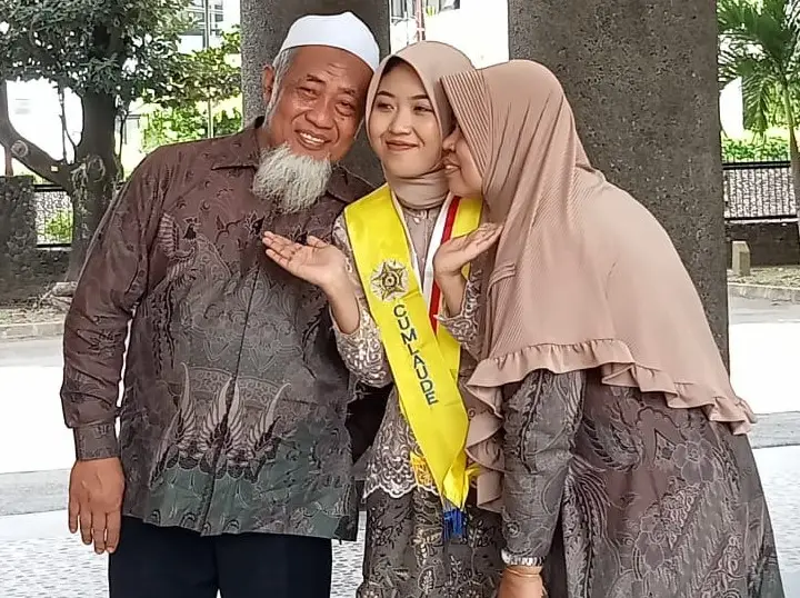 Perjuangan Loper Koran...