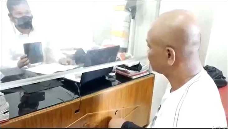 Ponsel Bupati Asahan...