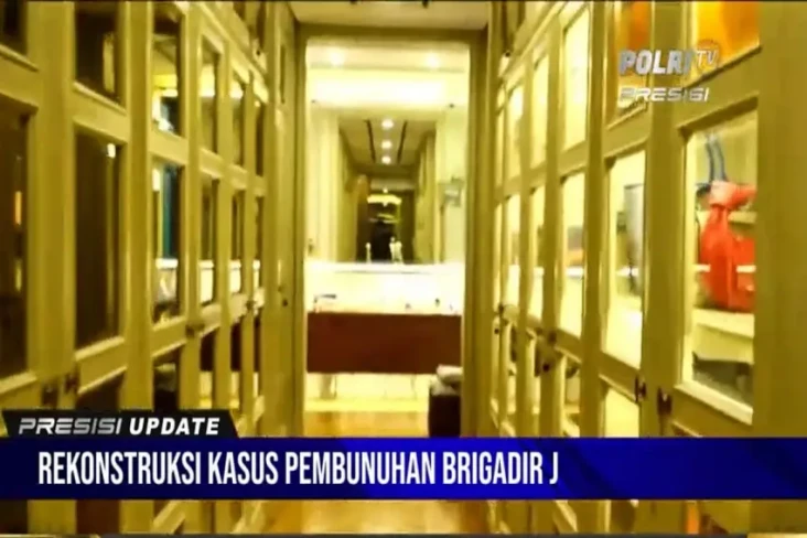 Mengintip Koleksi Tas...
