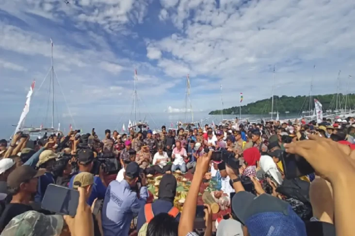 35 Perahu Sandeq Sulbar...