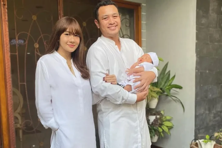 Gilang Dirga dan Adiezty...
