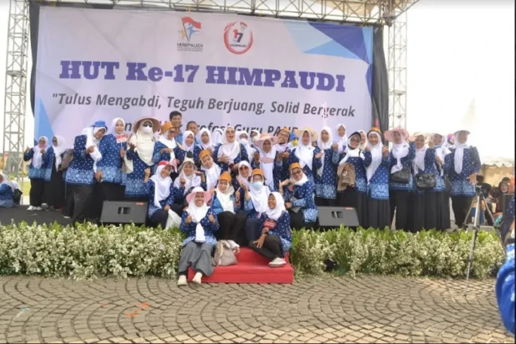Dukung RUU Sisdiknas,...
