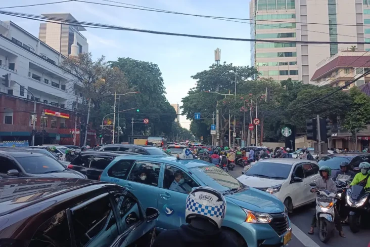 Demo Tolak Kenaikan...