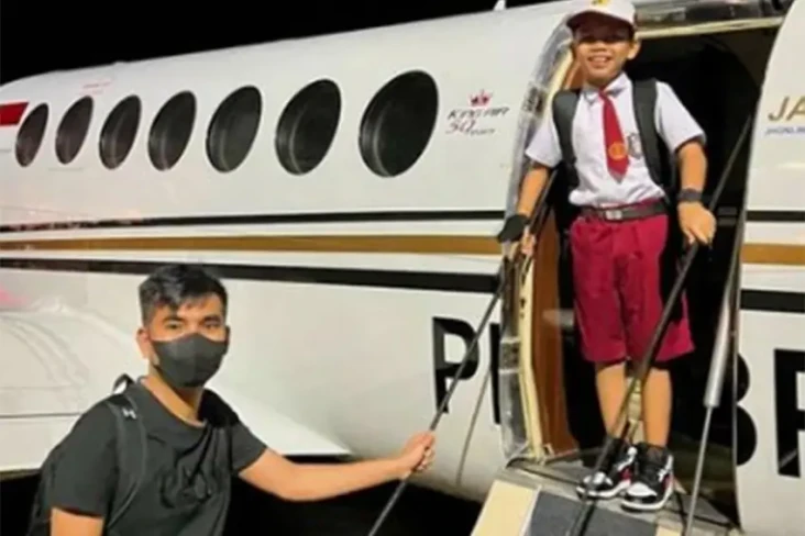 Farel Prayoga Naik Jet...