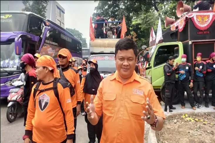 Tolak Rencana Kenaikan...