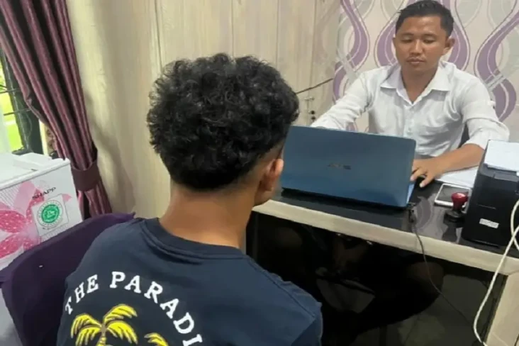 Sakit Hati Sering Dimarahi,...