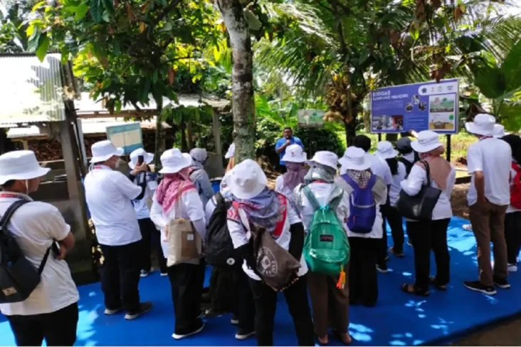 Delegasi Menteri Lingkungan...