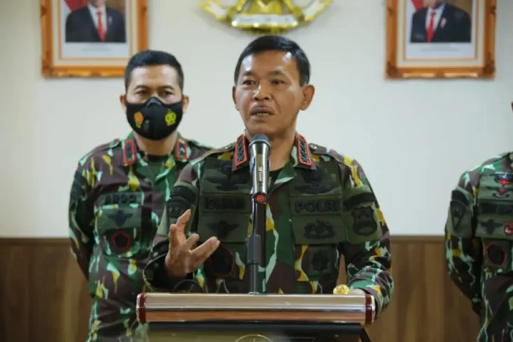 Profil Jenderal (Purn)...