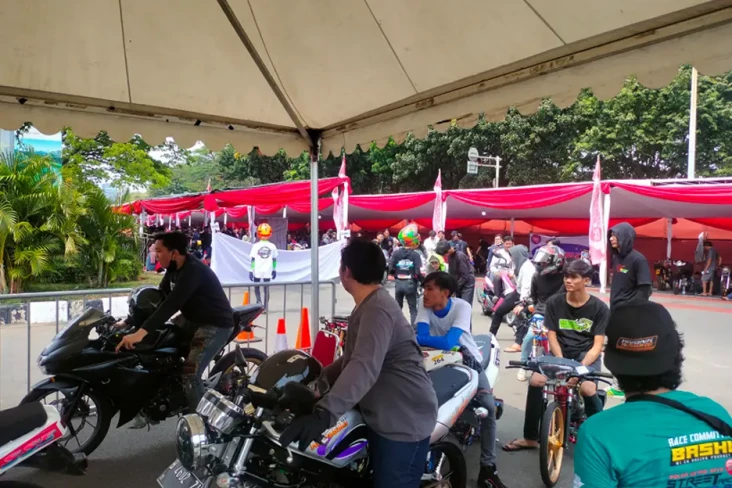 Ajang Street Race, Pembalap...