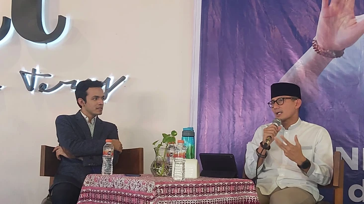 Sandiaga Uno Berbagi...